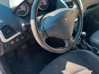 Gebraucht Peugeot 206+ 79 PS (58 kW) 2009 Grau Kleinwagen