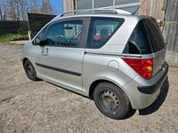 Gebraucht Peugeot 1007 74 PS (54 kW) 2005 Silber Van / Kleinbus