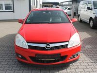 Gebraucht Opel Astra Cabriolet Edition 140 PS (102 kW) 2008 Rot Cabrio