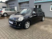 Gebraucht Mini Cooper 136 PS (100 kW) 2017 Midnight black metallic Kleinwagen