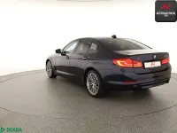 Gebraucht BMW 530 Sport Line 252 PS (185 kW) 2019 Imperialblau brillanteffektlli Limousine