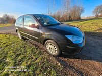 Usata Ford Focus 100 CV (73 kW) 2004 Nero Utilitaria