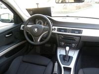 Gebraucht BMW 320 Comfort Edition 170 PS (125 kW) 2008 Schwarz Limousine