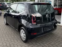 Gebraucht VW up! Basis 65 PS (47 kW) 2021 Schwarz Kleinwagen