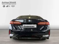 Gebraucht BMW 520 Comfort Edition 197 PS (144 kW) 2025 M carbonschwarz Limousine