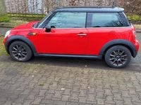 Usata Mini Cooper 90 CV (66 kW) 2008 Rosso Utilitaria