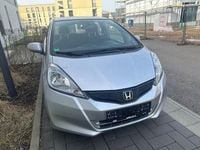 Gebraucht Honda Jazz 98 PS (72 kW) 2011 Silber Kleinwagen