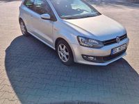 Gebraucht VW Polo Life 90 PS (66 kW) 2014 Grau Kleinwagen