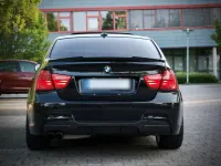 Gebraucht BMW 318 M Sport 145 PS (106 kW) 2011 Schwarz Limousine