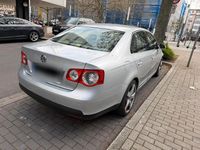 Second-hand VW Jetta 120 CP (88 kW) 2007 Gri Berlinǎ