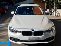 Gebraucht BMW 320 190 PS (139 kW) 2019 Weiß Limousine