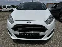 Gebraucht Ford Fiesta Trend 101 PS (74 kW) 2015 Weiß Kleinwagen