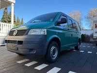 Gebraucht VW Caravelle 102 PS (75 kW) 2007 Grün Van / Kleinbus