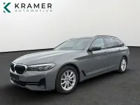Gebraucht BMW 520 190 PS (139 kW) 2021 Berninagrau bernsteineffekt me Kombi