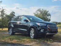 Gebraucht Ford Kuga Trend 120 PS (88 kW) 2017 Schwarz SUV