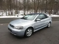 Gebraucht Opel Astra Cabriolet 125 PS (91 kW) 2001 Silber Cabrio