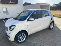 Usata Smart ForFour Passion 90 CV (66 kW) 2015 Bianco Utilitaria