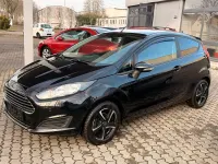 Gebraucht Ford Fiesta 100 PS (73 kW) 2014 Schwarz Kleinwagen
