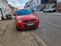 Gebraucht Ford Fusion 80 PS (58 kW) 2012 Rot Kleinwagen