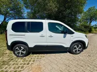 Gebraucht Peugeot Rifter GT 131 PS (96 kW) 2020 Weiß Van / Kleinbus