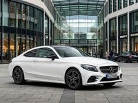 Gebraucht Mercedes C300 AMG line 258 PS (189 kW) 2018 Weiß Coupé