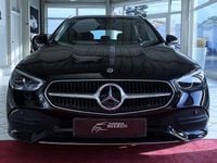 Gebraucht Mercedes C220 197 PS (144 kW) 2023 Schwarz Limousine
