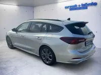 Gebraucht Ford Focus ST-Line X 155 PS (114 kW) 2025 Moondust silber metallic Kombi
