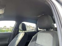 Gebraucht VW Taigo R-line 110 PS (80 kW) 2022 Reflexsilber metallic SUV