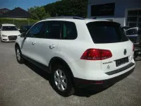 Gebraucht VW Touareg 262 PS (192 kW) 2015 Weiß SUV