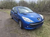Gebraucht Peugeot 206+ 73 PS (53 kW) 2011 Blau Kleinwagen
