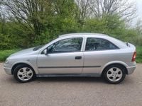 Second-hand Opel Astra 75 CP (55 kW) 1999 Argintiu Berlinǎ