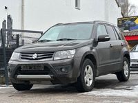 Usado Suzuki Vitara 129 HP (94 kW) 2014 Cinzento SUV
