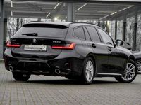 Gebraucht BMW 320 M Sport 190 PS (139 kW) 2025 Schwarz Kombi