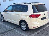 Gebraucht VW Touran 110 PS (80 kW) 2016 Beige Van / Kleinbus