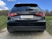 Second-hand Audi A3 Ambition 150 CP (110 kW) 2015 Negru Hatchback