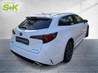 Gebraucht Toyota Corolla Team 196 PS (144 kW) 2023 Schneeweiß (weiß) Kombi