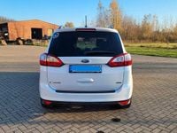 Gebraucht Ford Grand C-Max Titanium 150 PS (110 kW) 2017 Weiß Van / Kleinbus