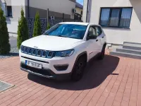 Gebraucht Jeep Compass Sport 140 PS (102 kW) 2019 Weiß SUV