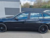 Gebraucht BMW 318 143 PS (105 kW) 2015 Schwarz Kombi
