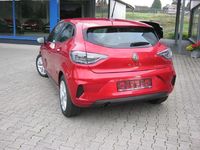 Używany Renault Clio V Evolution 91 KM (66 kW) 2024 Czerwony Sedan/Limuzyna