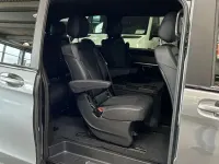 Gebraucht Mercedes V300 Avantgarde 237 PS (174 kW) 2022 Grau Van / Kleinbus
