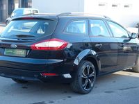 Gebraucht Ford Mondeo 140 PS (102 kW) 2012 Schwarz Kombi