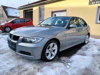 Gebraucht BMW 320 150 PS (110 kW) 2005 Grau Limousine