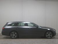 Gebraucht Mercedes E220 Avantgarde 220 PS (161 kW) 2022 Grau Kombi