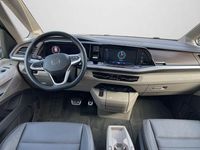 Gebraucht VW Multivan Style 150 PS (110 kW) 2024 Deep black perleffekt (metallic) Van