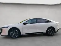 Gebraucht Mazda 6e Takumi-Line 180 kW (245 PS) 2025 Crystal white pearl metallic Limousine
