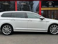 Second-hand VW Passat Highline 239 CP (175 kW) 2017 Alb Break