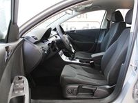 Gebraucht VW Passat 105 PS (77 kW) 2007 Reflexsilber Limousine