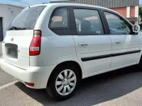 Gebraucht Hyundai Matrix 103 PS (75 kW) 2009 Weiß Van / Kleinbus