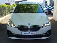 Gebraucht BMW 220 Luxury Line 192 PS (141 kW) 2018 Mineralweiß metallic Van / Kleinbus